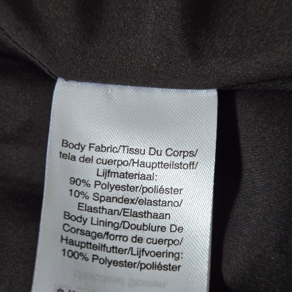 DONNA KARAN Hi Lo Ruffled Bottom Black Peplum Blazer. Size 4 - Picture 11 of 14